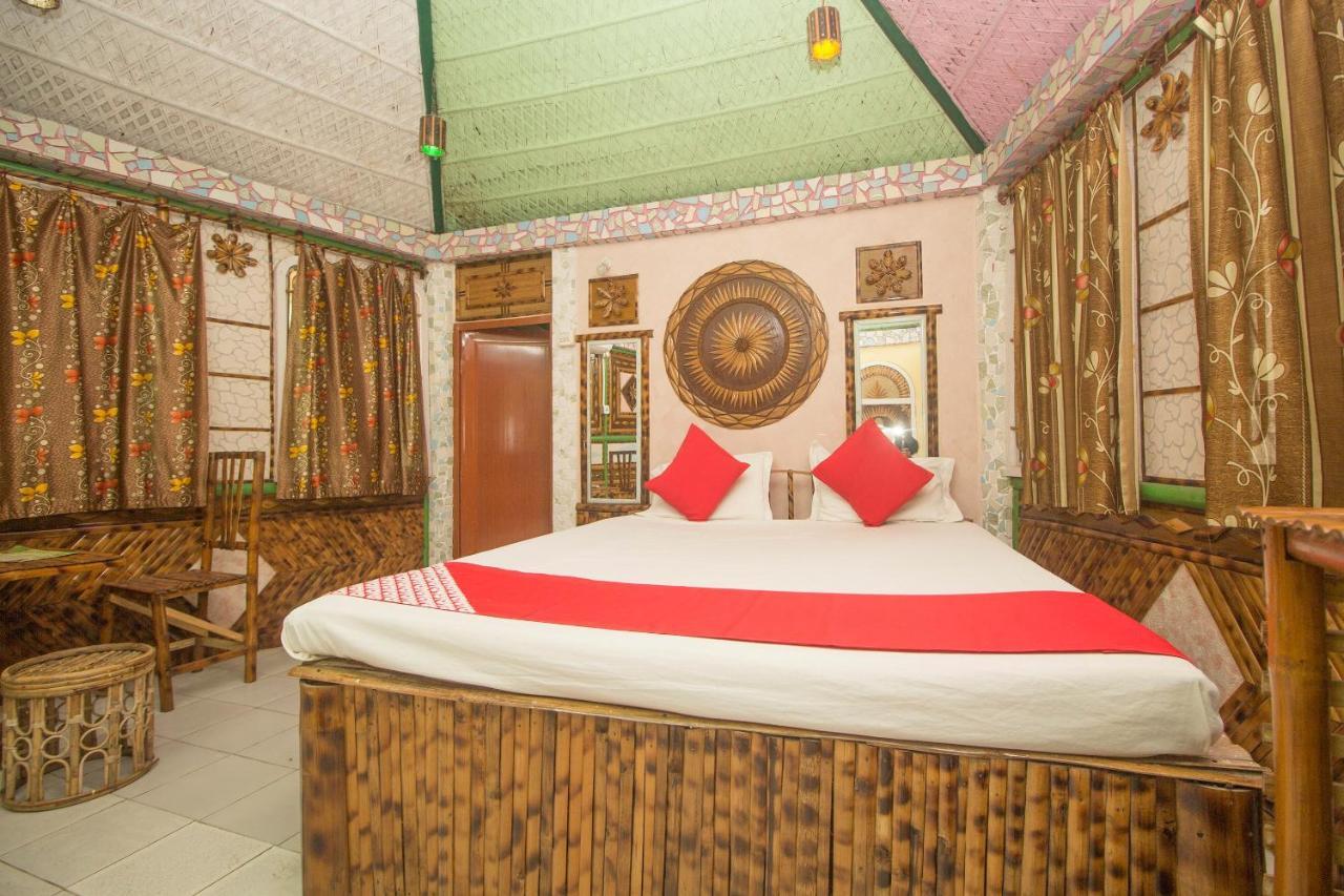 Madari Hat Hotel O 46691 Jaldapara Rhino Resort מראה חיצוני תמונה