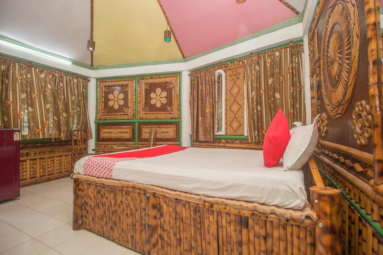 Madari Hat Hotel O 46691 Jaldapara Rhino Resort מראה חיצוני תמונה