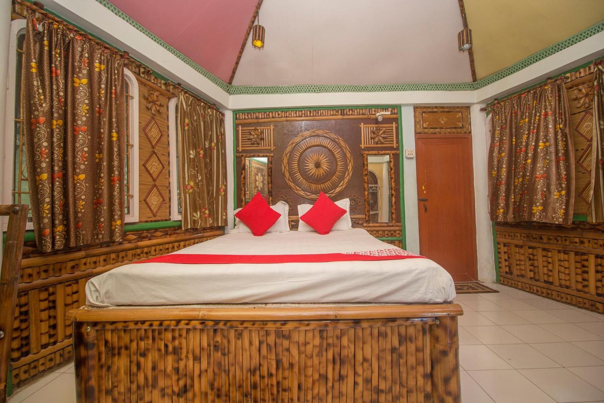 Madari Hat Hotel O 46691 Jaldapara Rhino Resort מראה חיצוני תמונה